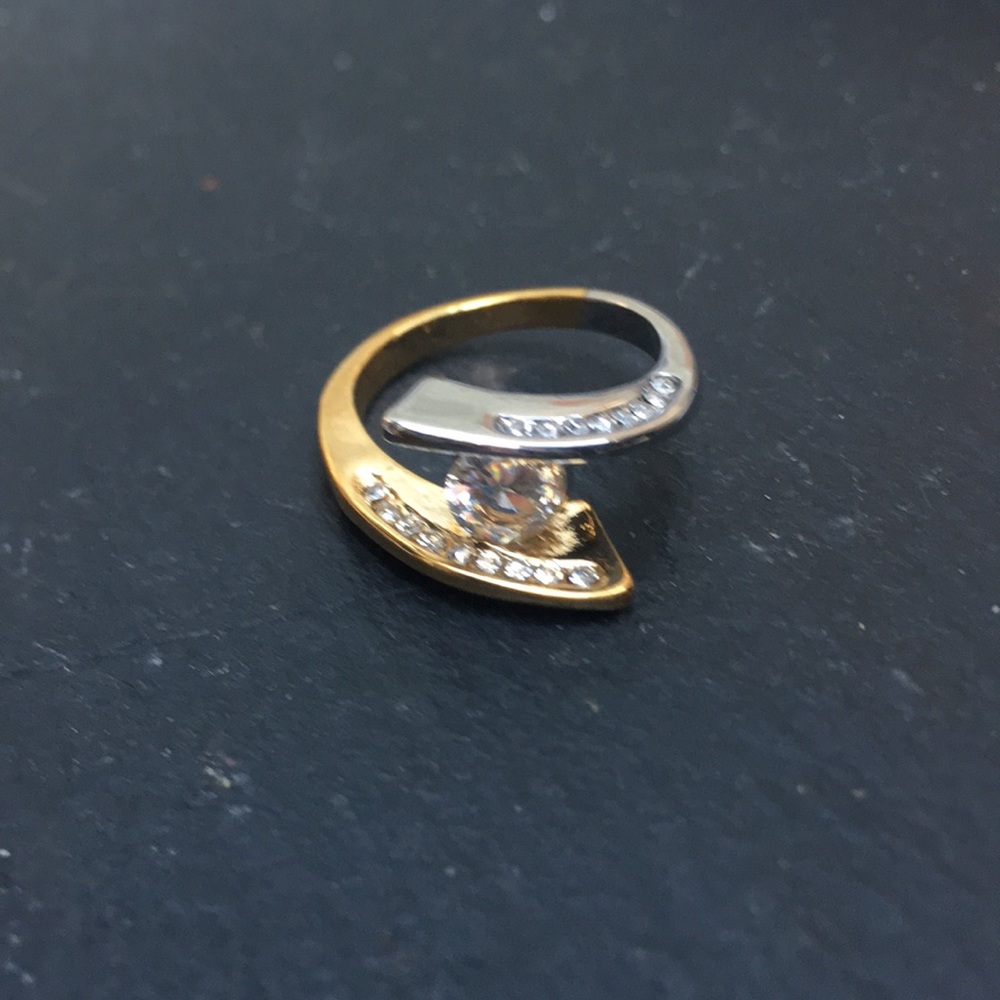 Two Tone Rhinestone Bypass Fine Fashion Ring - Picture 4 of 4